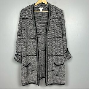 Chico’s black white chunky knit rolltab  sleeve open front cardigan, large.